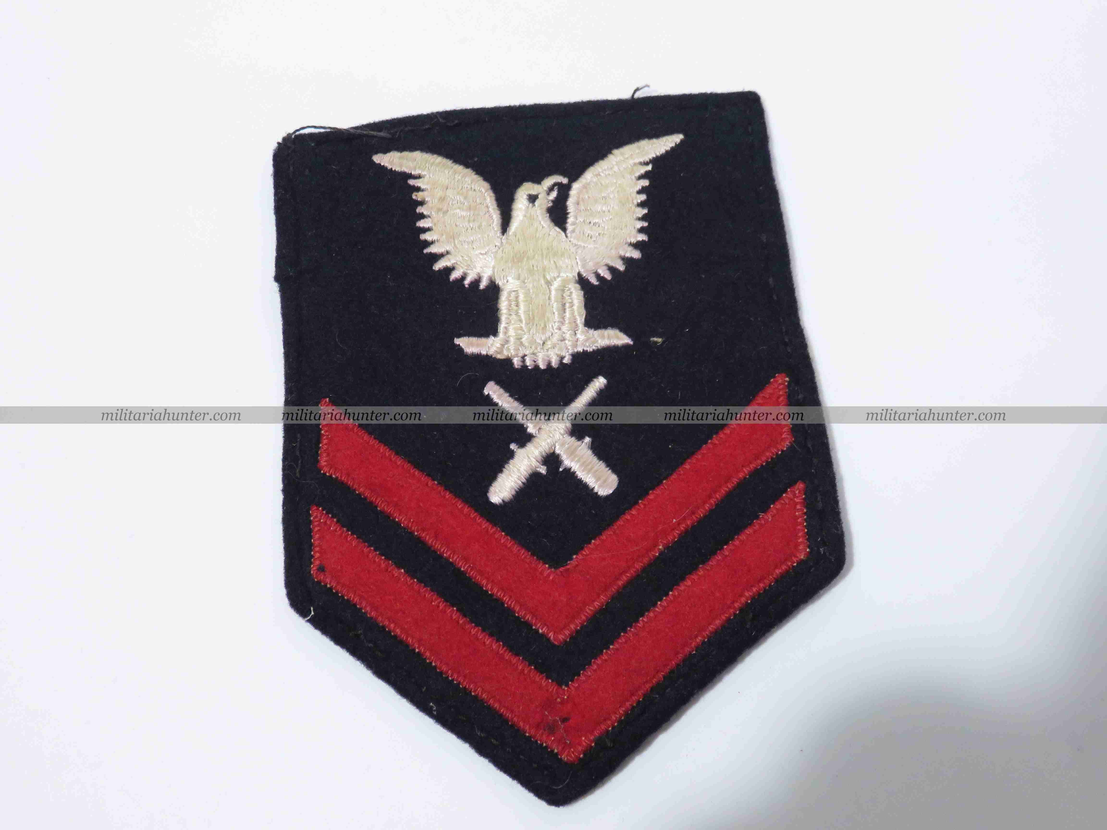 militaria : ww2 + Korea US Navy enlisted badge 2nd class petty officer Gunner