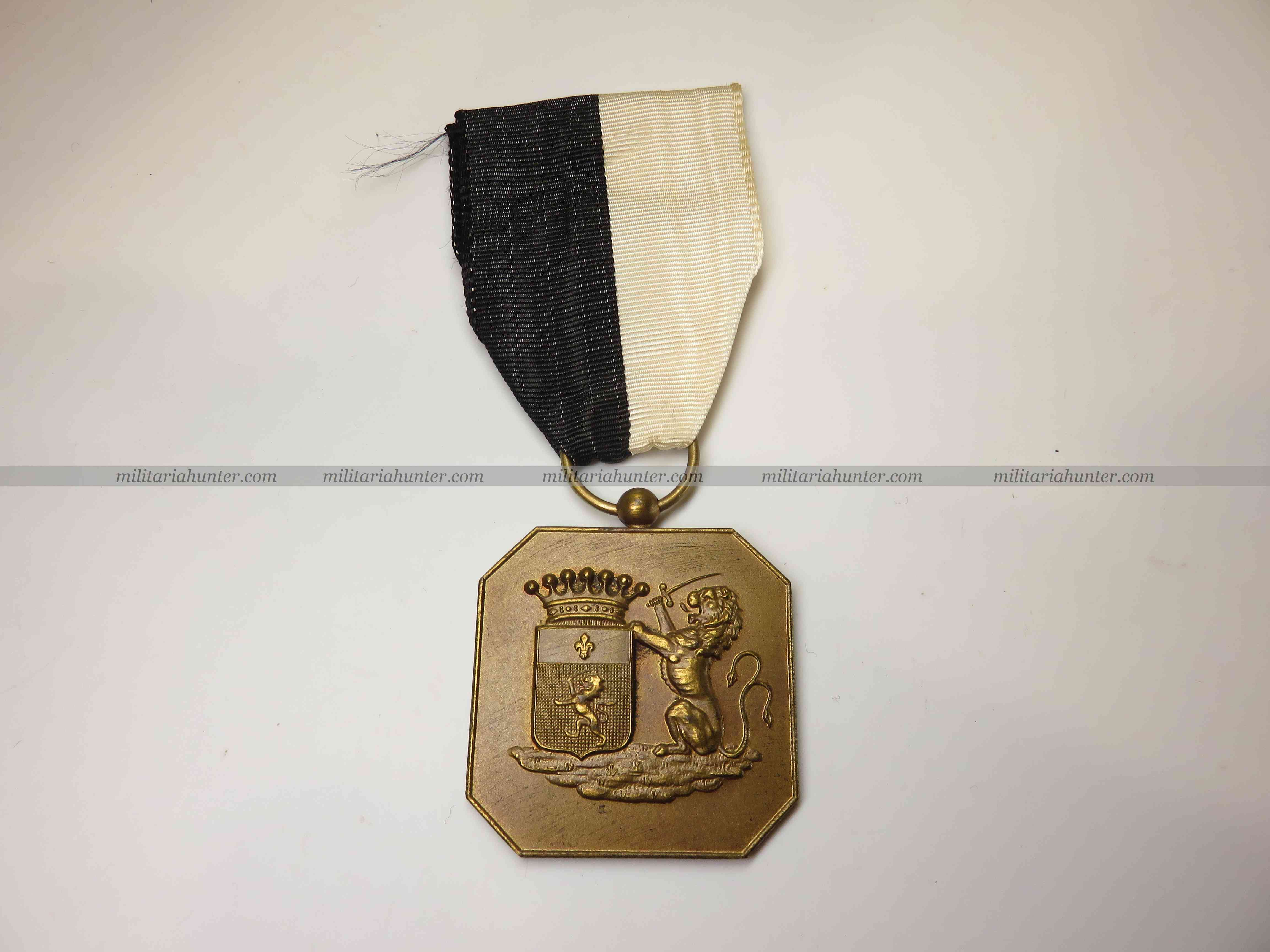 militaria : France et Belgique médaille de Charleroi Sambre Meuse 1914-1918