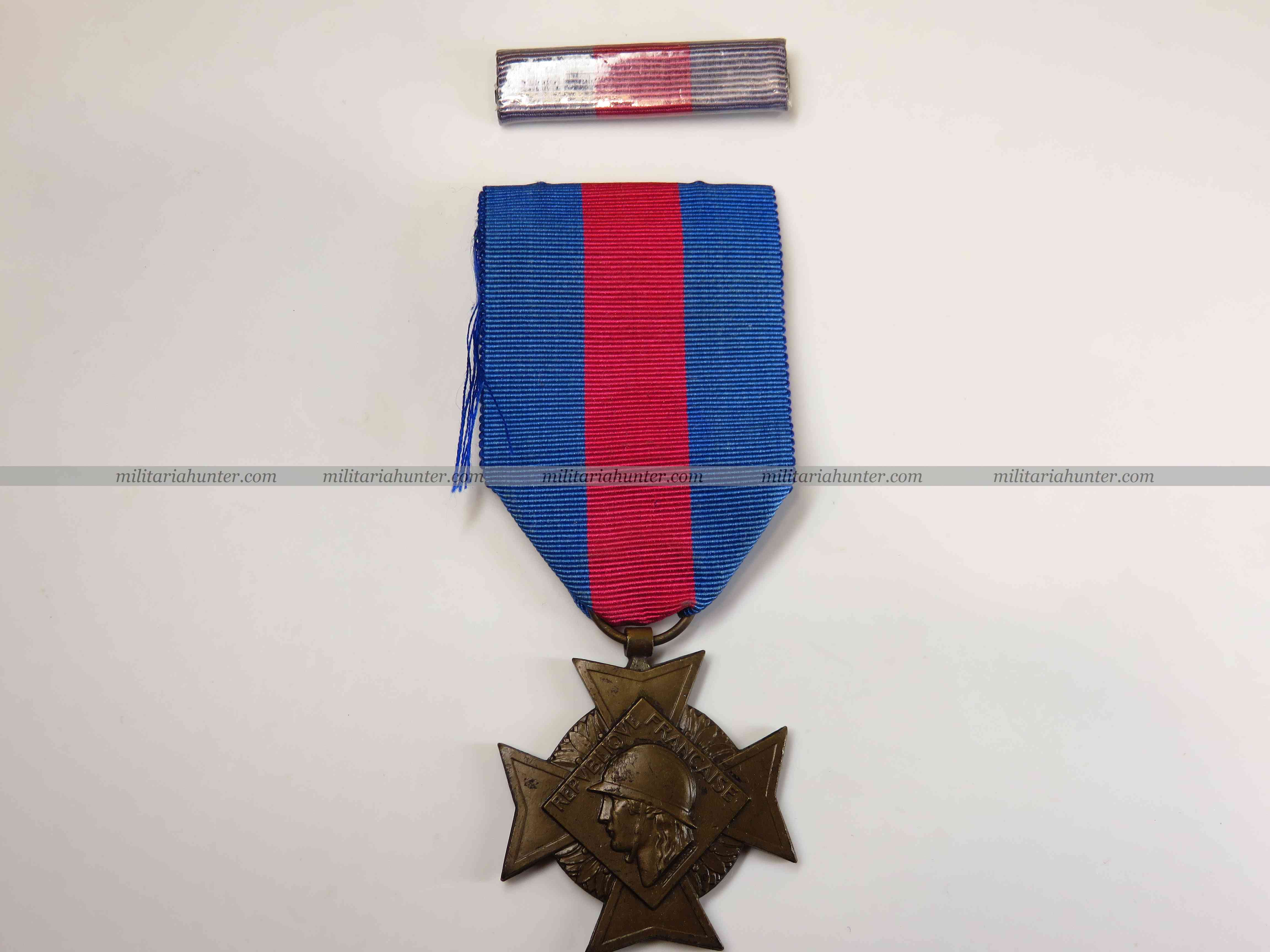 militaria : France 1934-1957 Croix des Services Militaires Volontaires