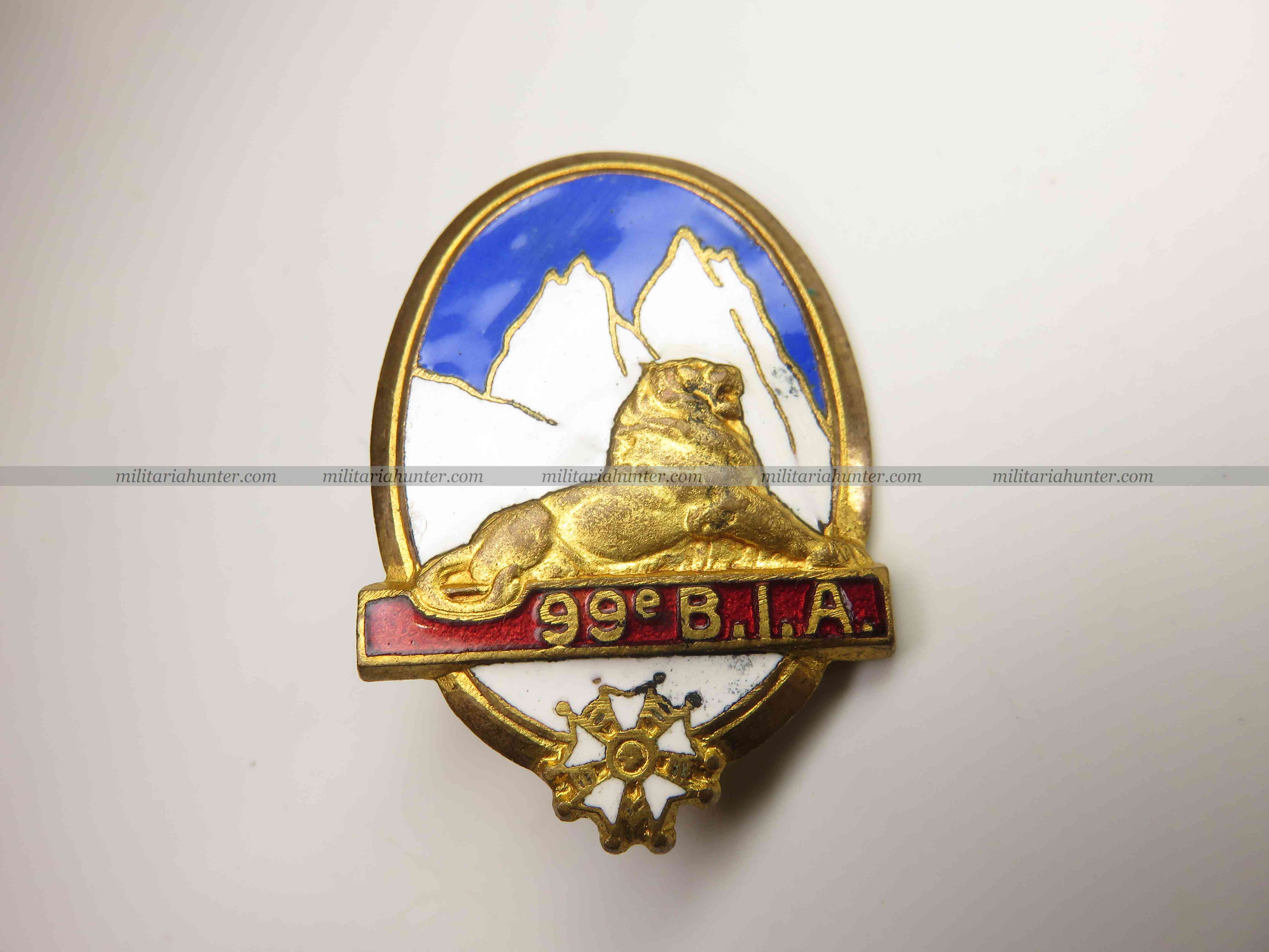 Militaria Hunter   Achat Vente Estimation Militaria ww1 ww2 Insigne du 99e bataillon d'infanterie alpine années 50 (ref.3534)