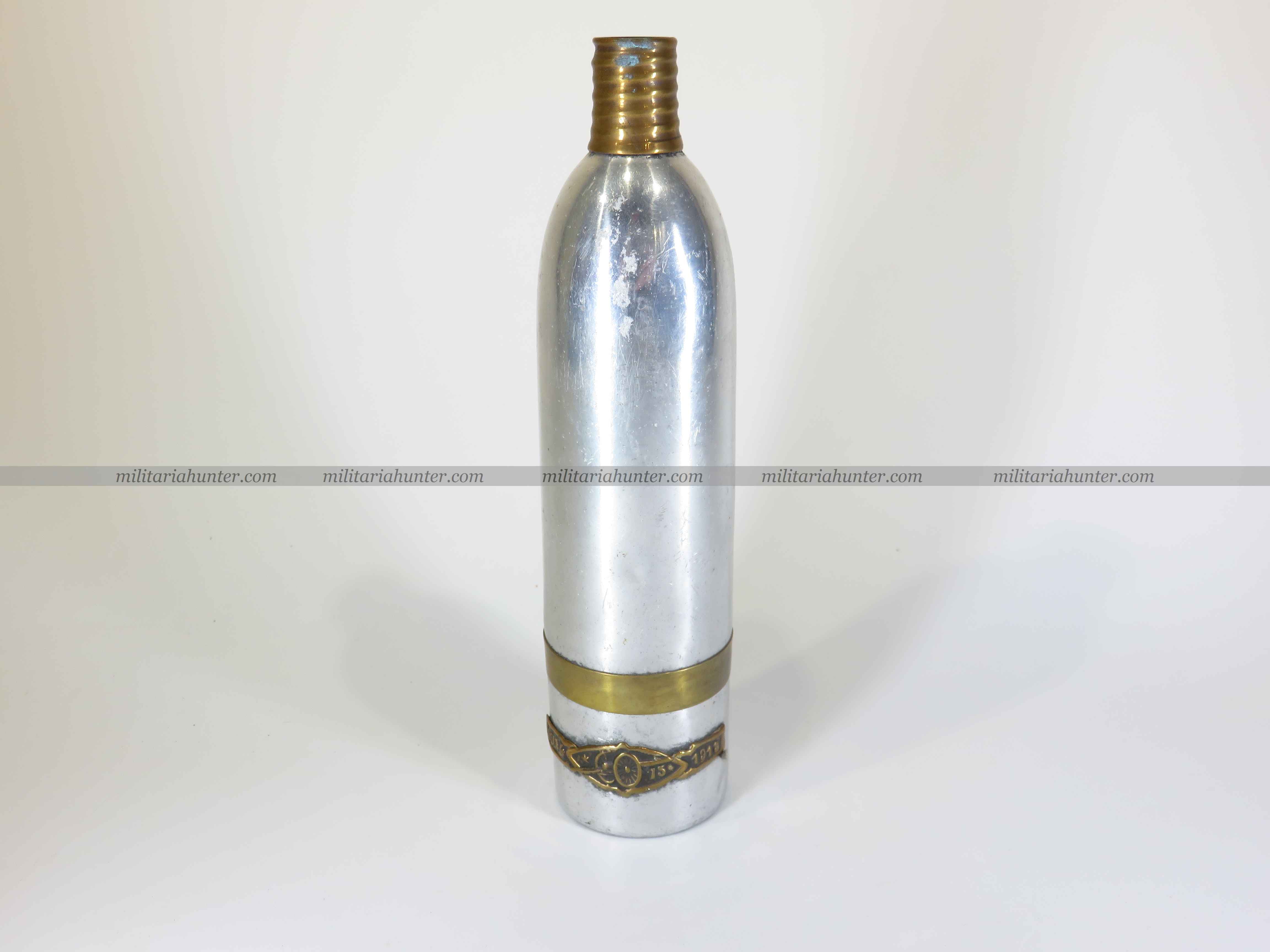 militaria : Flasque en forme d'obus de 75 1914 1918