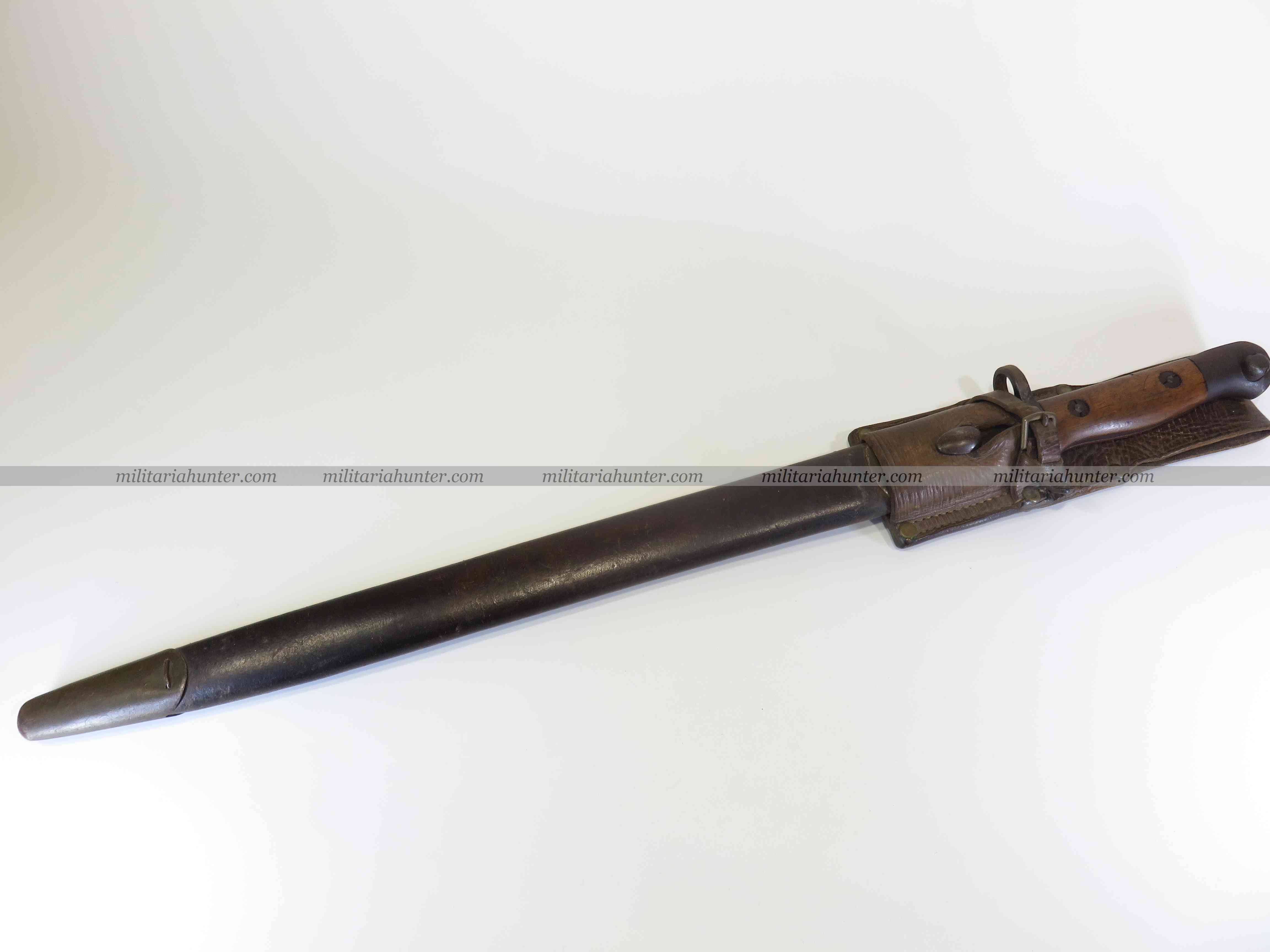 militaria : ww1 1907 bayonet with pattern 14 frog - baïo anglaise ww1 gousset cuir