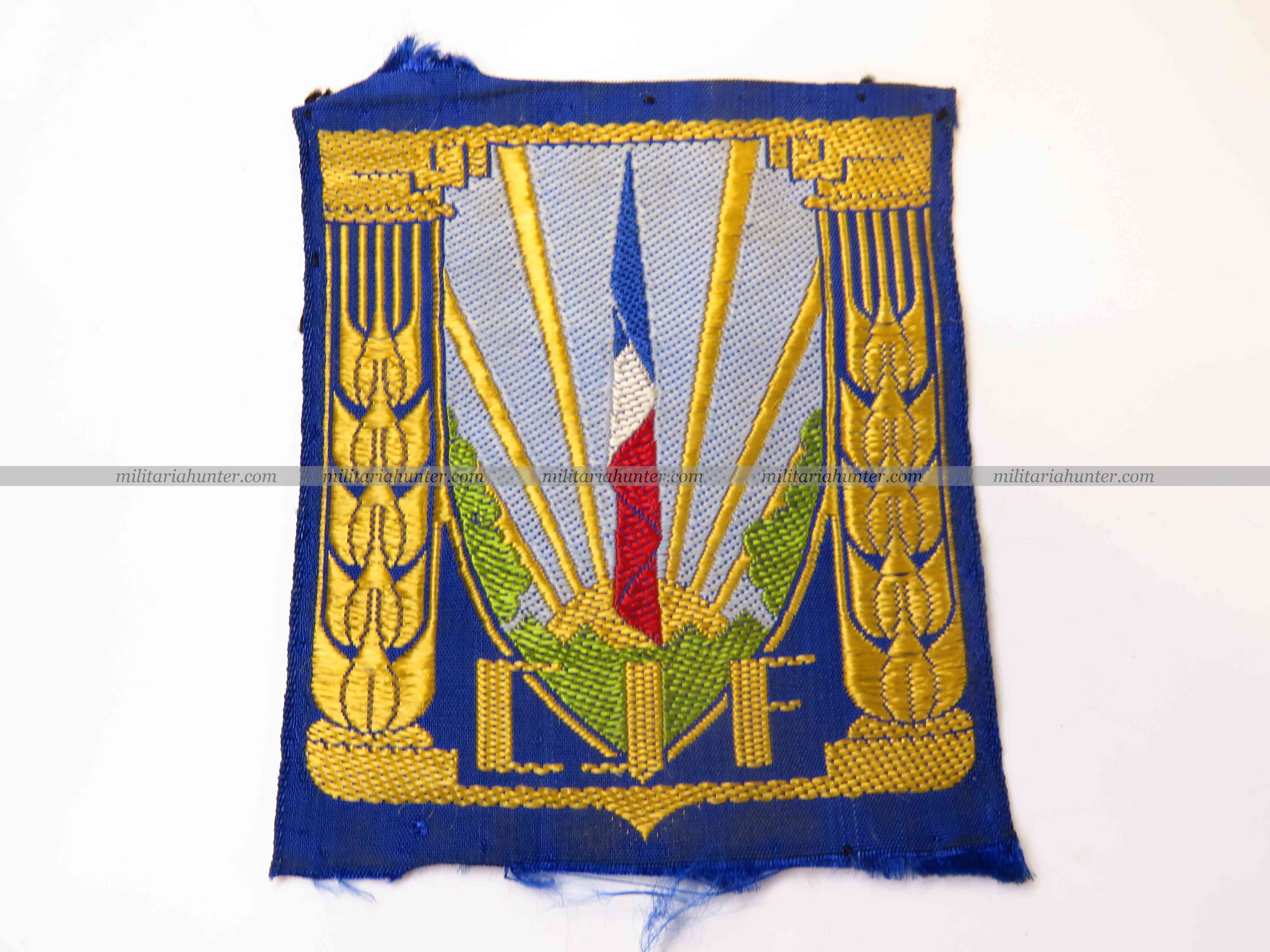 militaria : Vichy - Insigne CJF Chantiers de Jeunesse