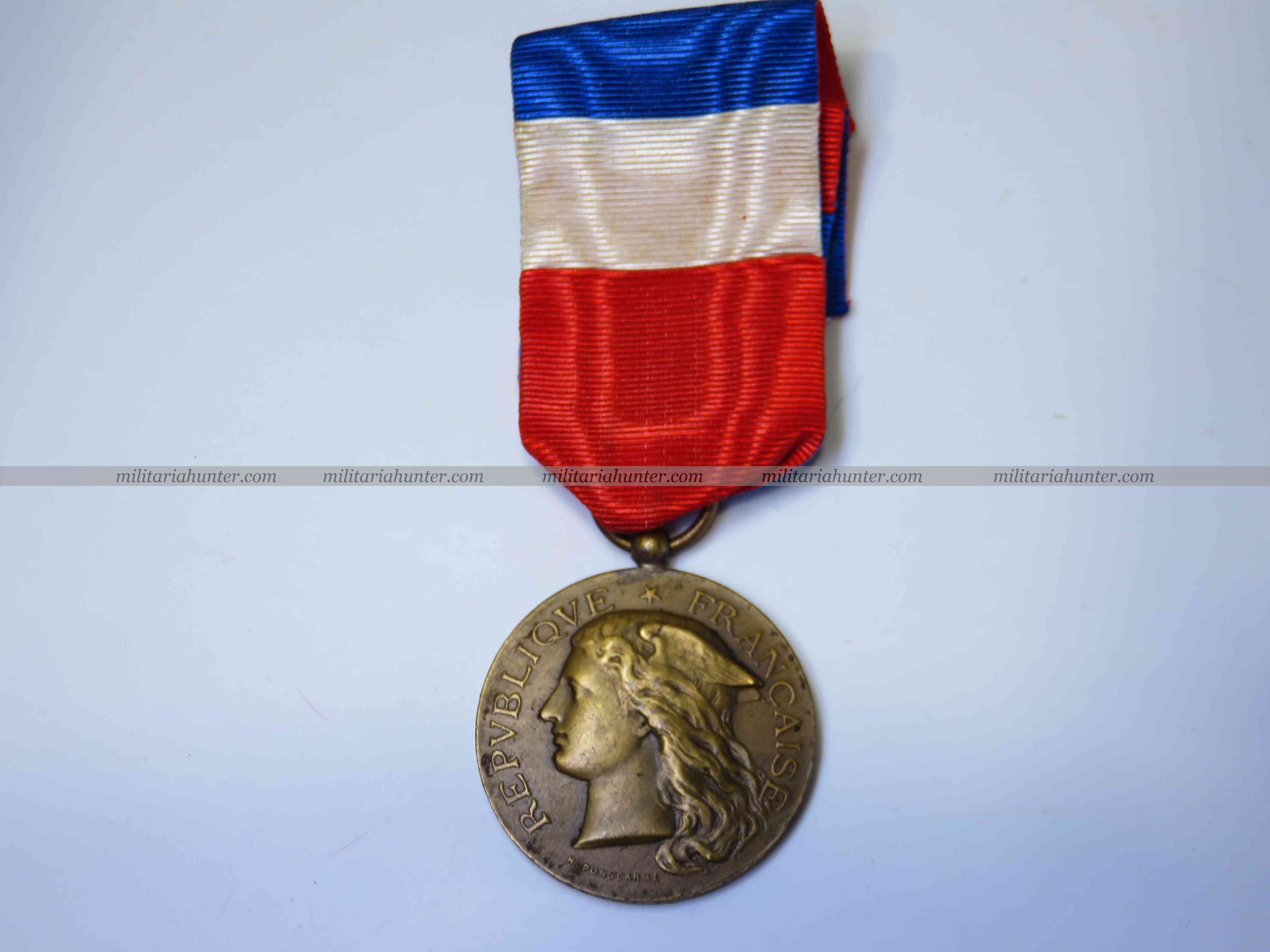 militaria : (AL) Médaille du Ministère de la Guerre attribuée en 1926