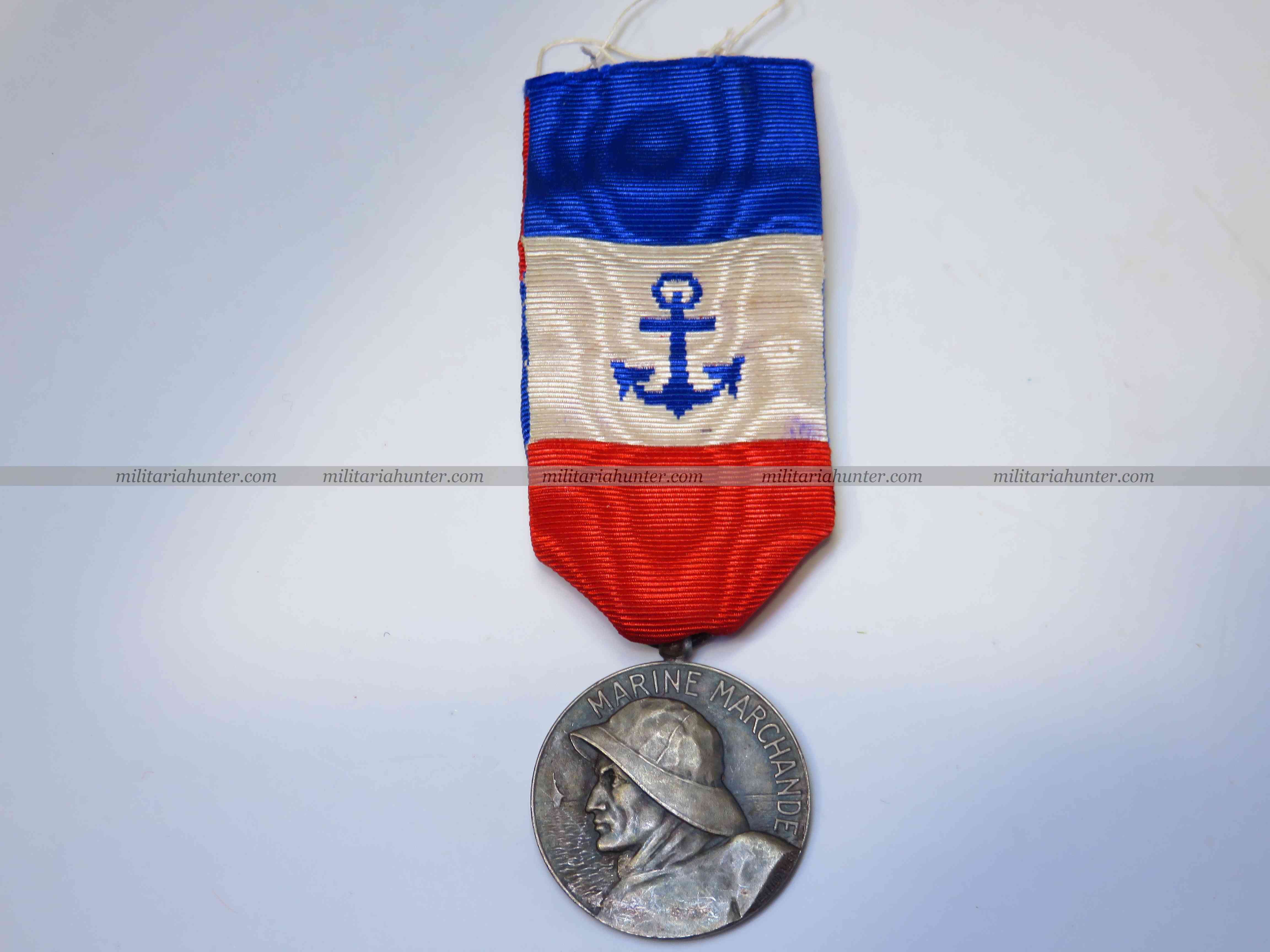 militaria : (AL) Médaille d'honneur de la marine marchande - Merchant navy honor medal