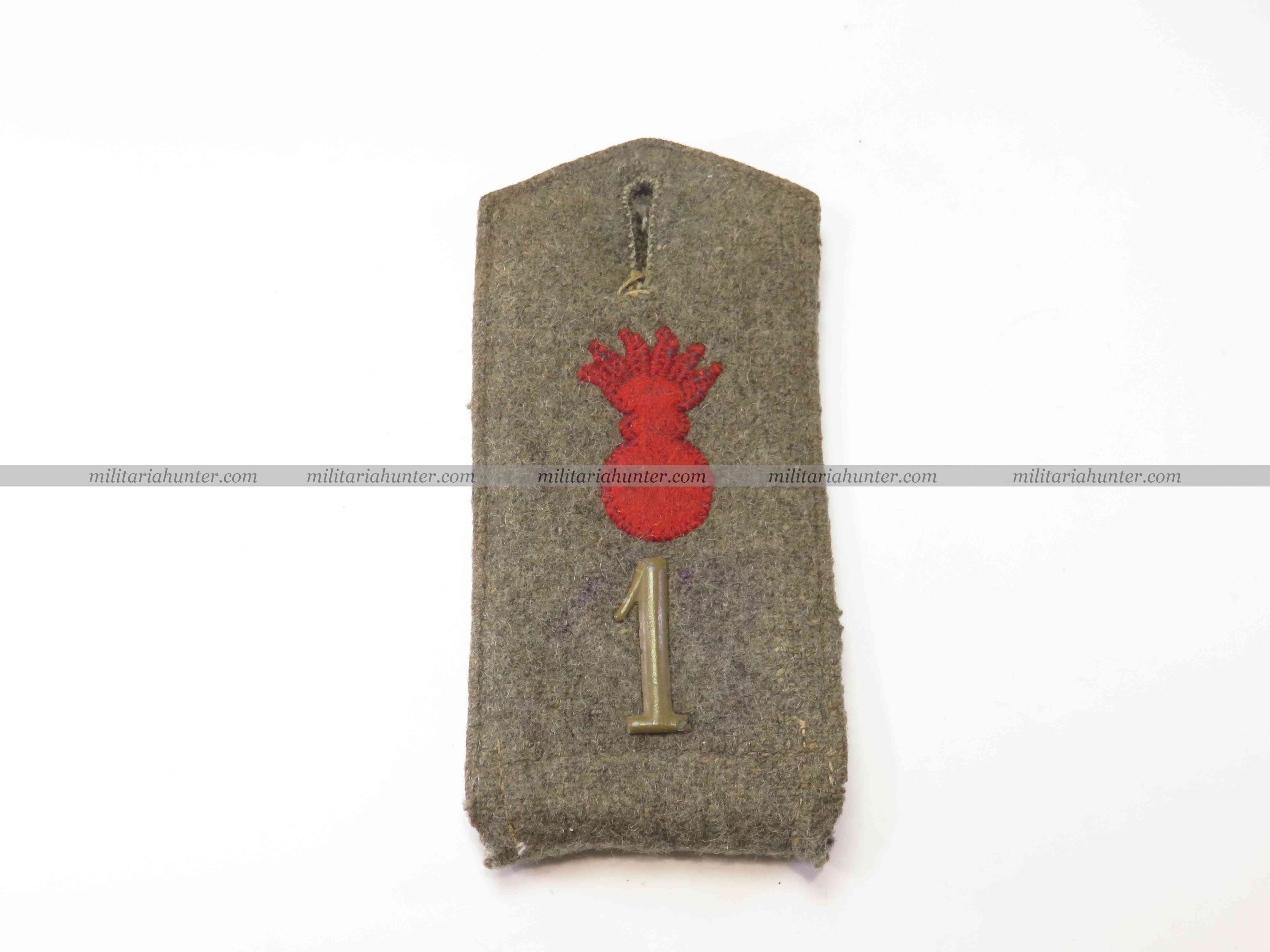 militaria : ww1 german shoulder board Reserve Feldartillerie Regiment Nr 1 patte d'épaule